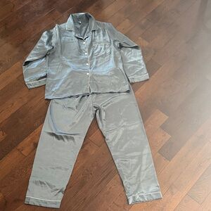 Gray womens Pajamas
